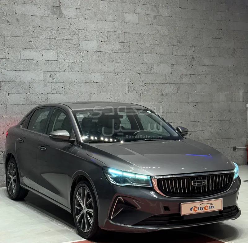 2025 جيلي امجراند جي كي