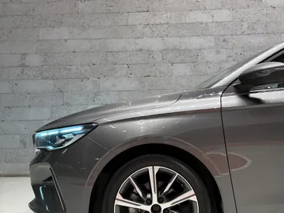 2025 جيلي امجراند جي كي