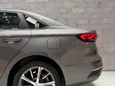 2025 جيلي امجراند جي كي