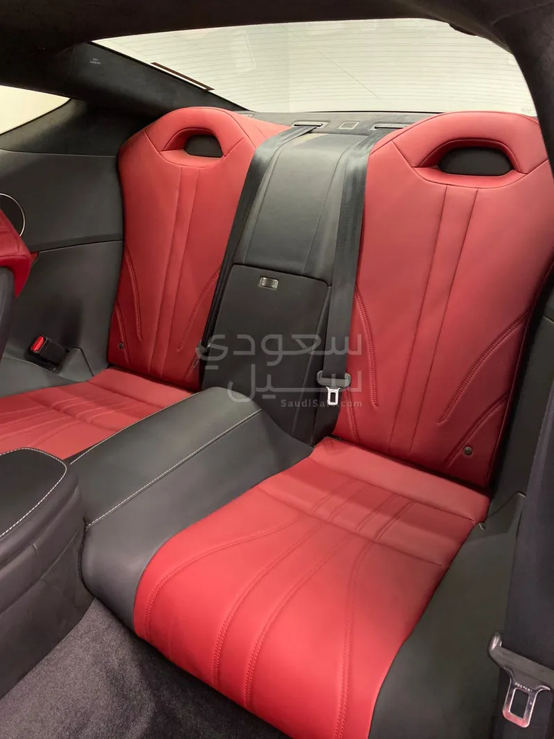 2023 لكزس إل سي 500