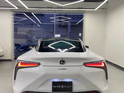 2023 لكزس إل سي 500