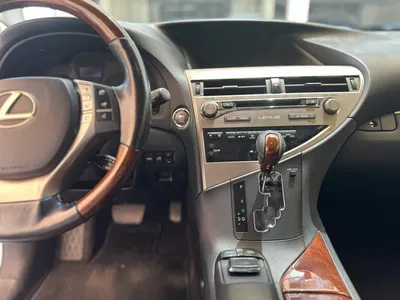 2015 لكزس أر إكس 350