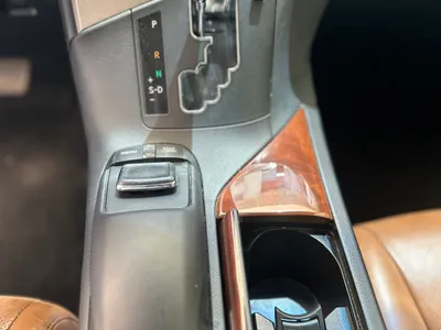 2015 لكزس أر إكس 350