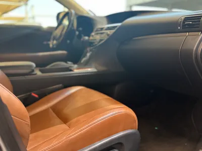 2015 لكزس أر إكس 350