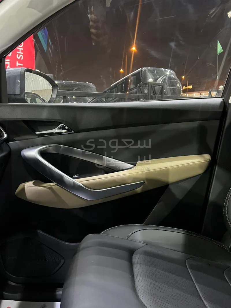 2026 شفروليه كابتيفيا بريمير