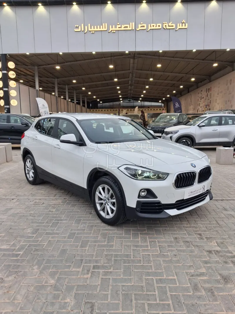 2020 بي ام دبليو الفئة اكس 2