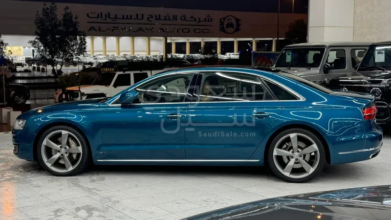 2016 اودي اي 8 ال