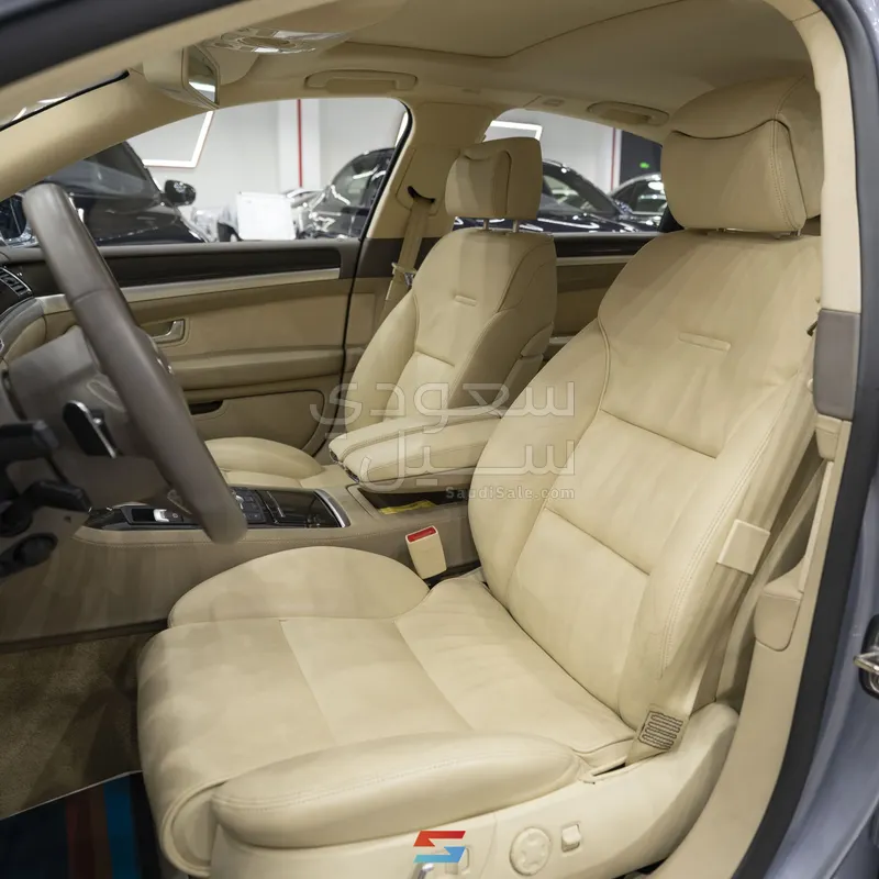 2007 اودي اس 8