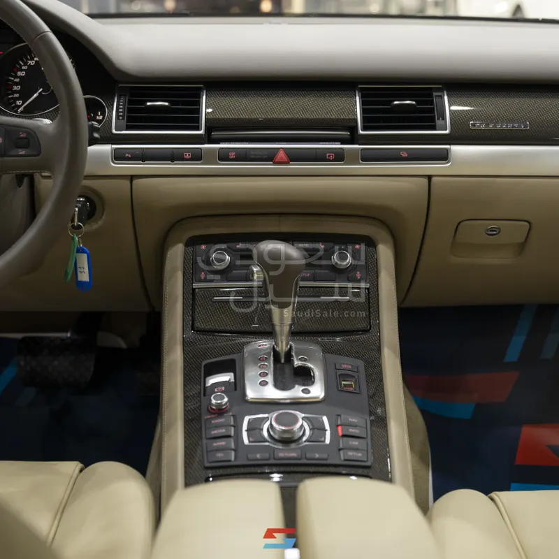 2007 اودي اس 8