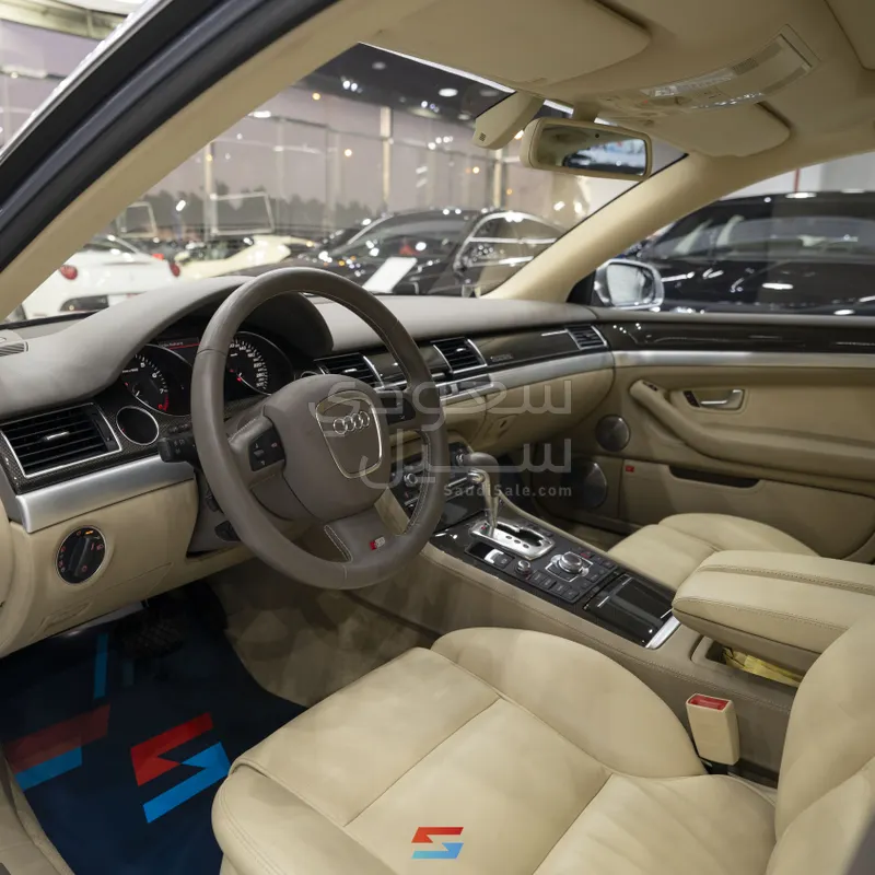 2007 اودي اس 8