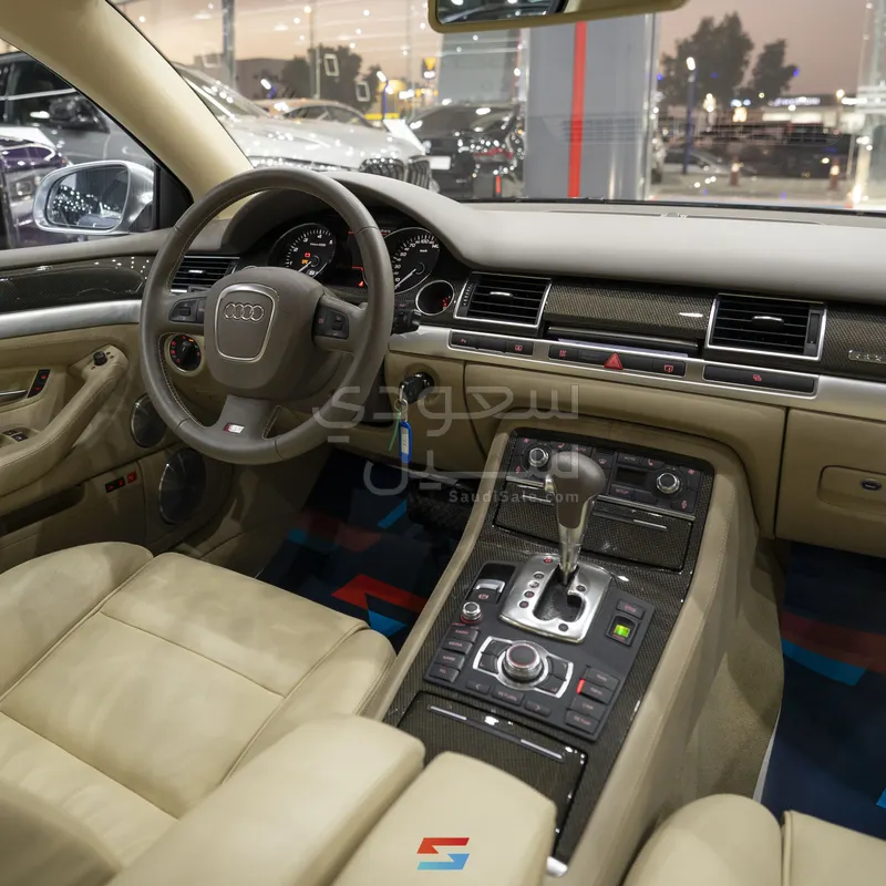2007 اودي اس 8