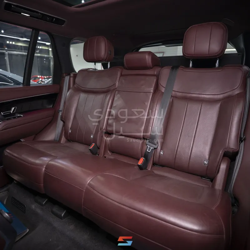 2022 لاند روفر رينج روفر اتش اس اي