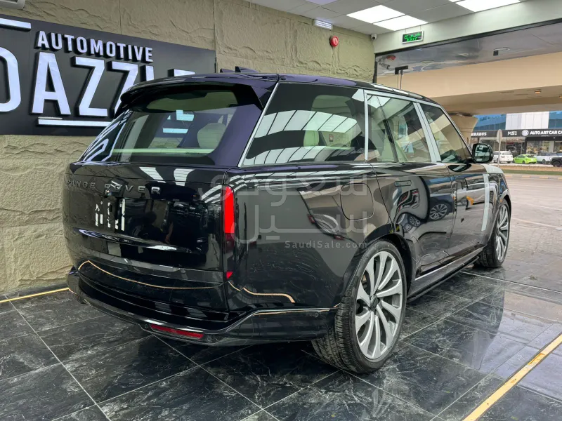 2026 لاند روفر رينج روفر اتش اس اي