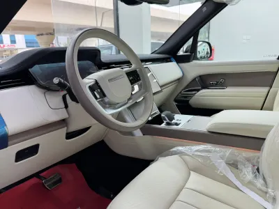 2026 لاند روفر رينج روفر اتش اس اي