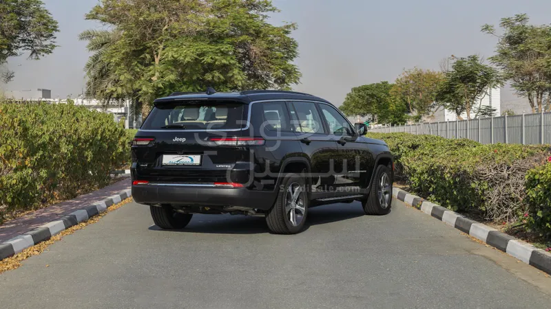 2025 جييب جراند شيروكي ليمتد بلس