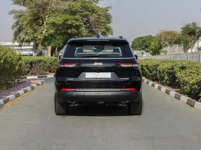 2025 جييب جراند شيروكي ليمتد بلس