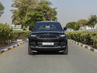 2025 جييب جراند شيروكي ليمتد بلس