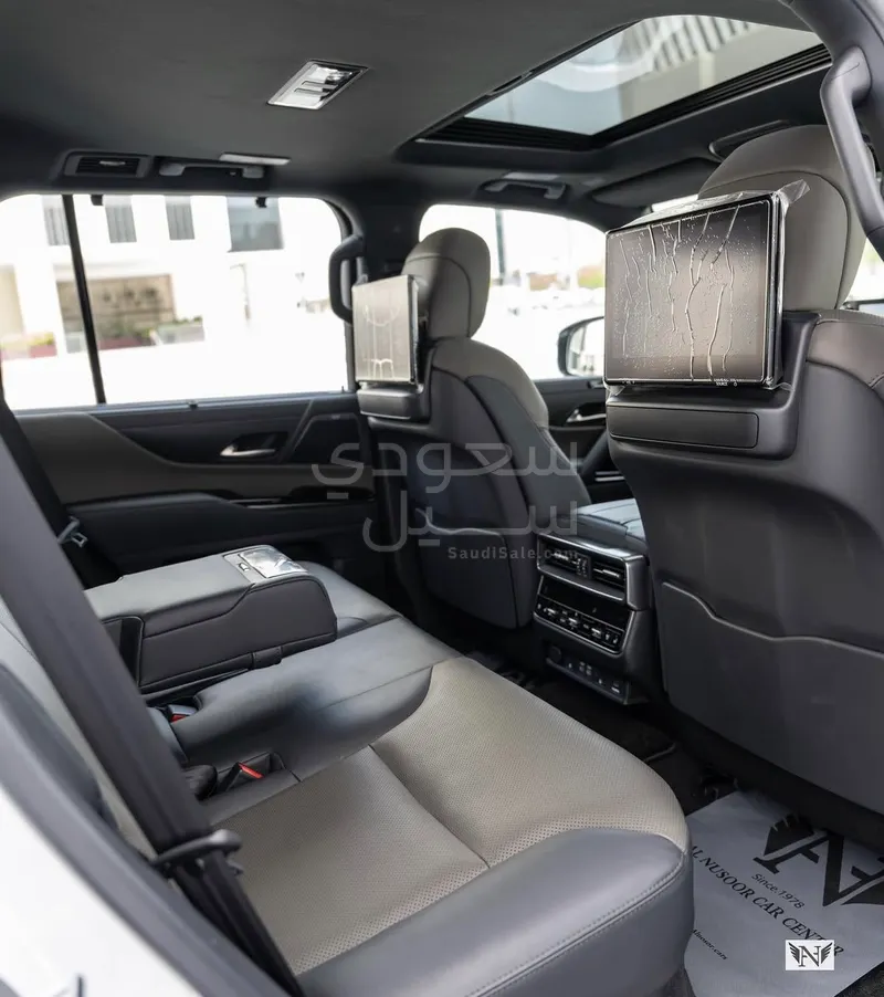 2025 لكزس إل إكس 600 اوف رود