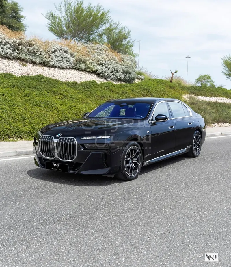 2023 بي ام دبليو الفئة السابعة 740أي