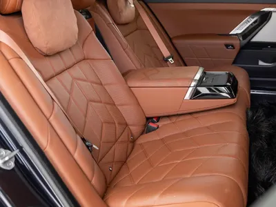 2023 بي ام دبليو الفئة السابعة 740أي