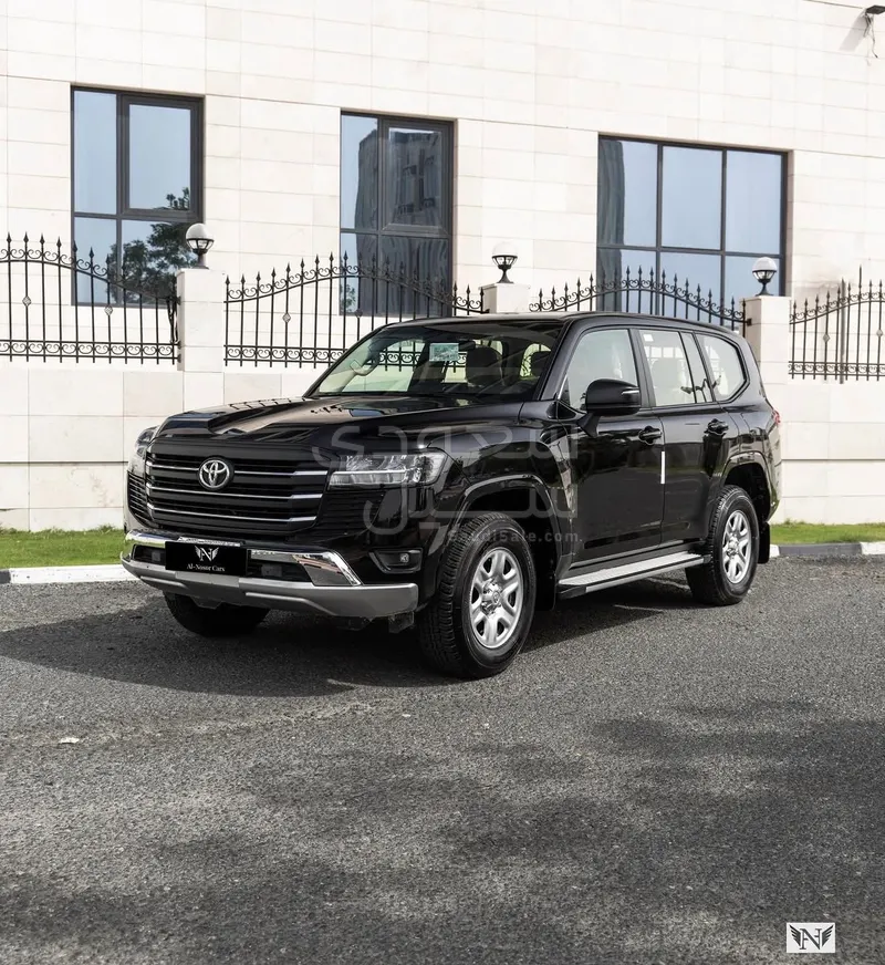 2025 تويوتا لاند كروزر جي اكس