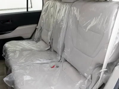 2025 تويوتا لاند كروزر جي اكس