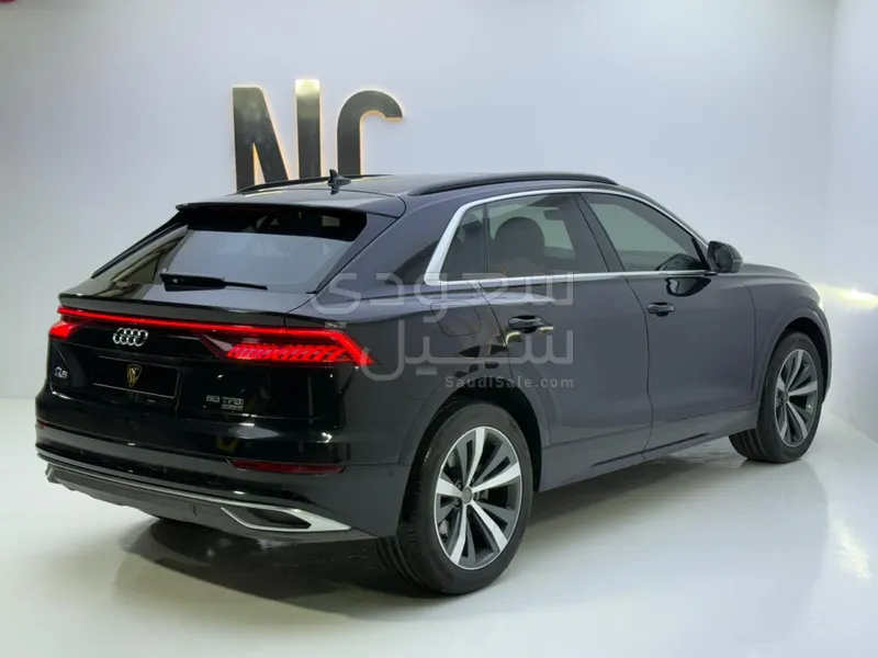 2020 اودي كيو 8