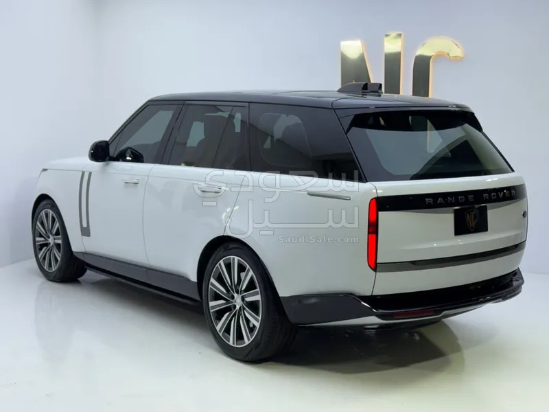 2022 لاند روفر رينج روفر اتش اس اي