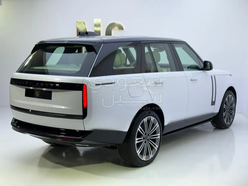 2026 لاند روفر رينج روفر اوتوبيوغرافي