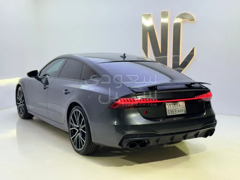 2020 اودي اس 7