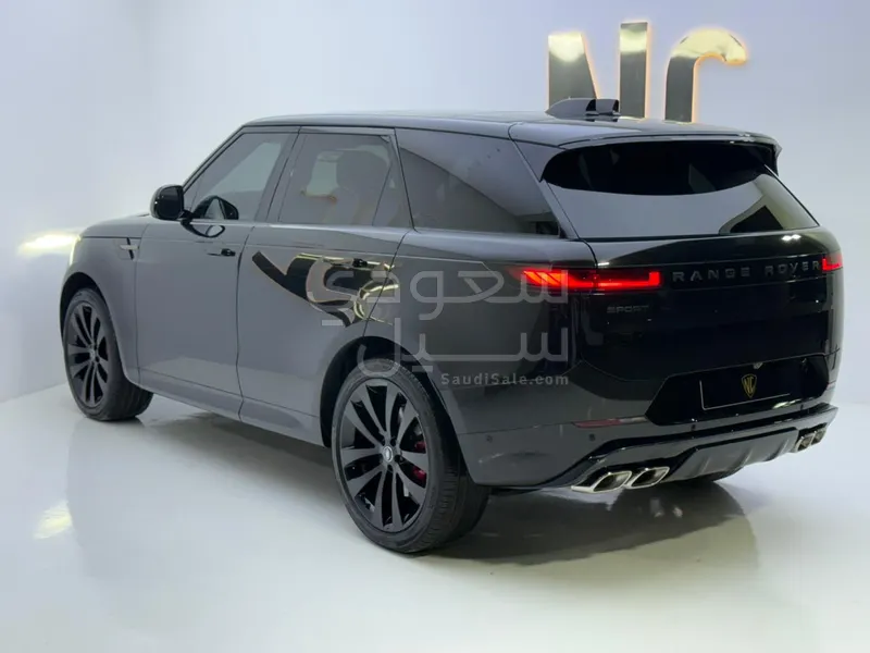 2025 Land Rover Range Rover Sport DYNAMIC SE