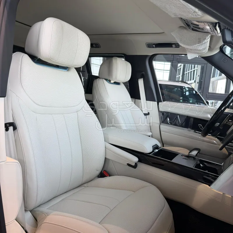 2026 لاند روفر رينج روفر اوتوبيوغرافي