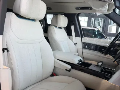 2026 لاند روفر رينج روفر اوتوبيوغرافي