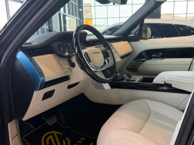 2026 لاند روفر رينج روفر اوتوبيوغرافي