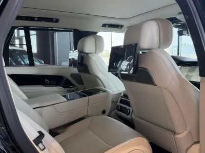 2026 لاند روفر رينج روفر اوتوبيوغرافي