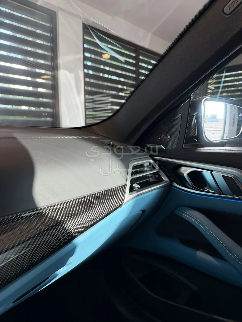 2025 بي ام دبليو الفئة ام إم 4 كومبيتيشن