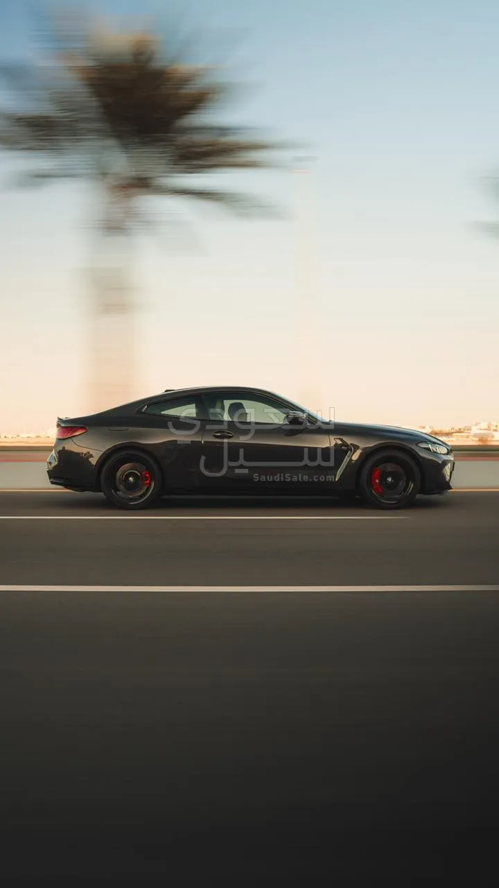 2025 بي ام دبليو الفئة ام إم 4 كومبيتيشن