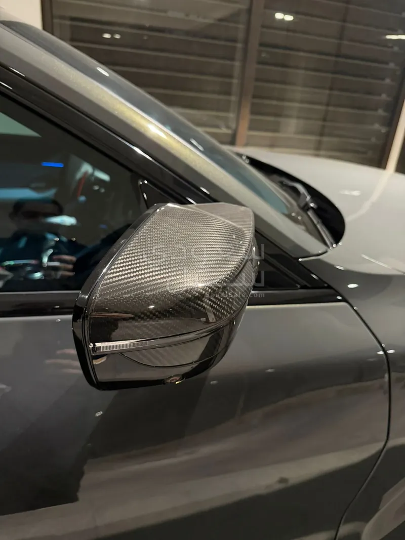 2025 بي ام دبليو الفئة ام إم 4 كومبيتيشن