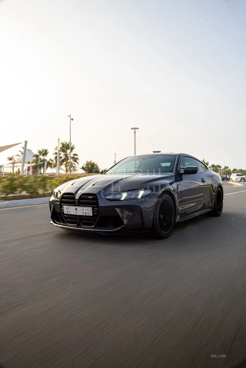 2025 بي ام دبليو الفئة ام إم 4 كومبيتيشن