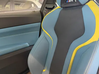 2025 بي ام دبليو الفئة ام إم 4 كومبيتيشن