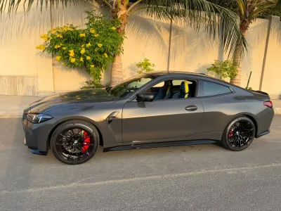 2025 بي ام دبليو الفئة ام إم 4 كومبيتيشن