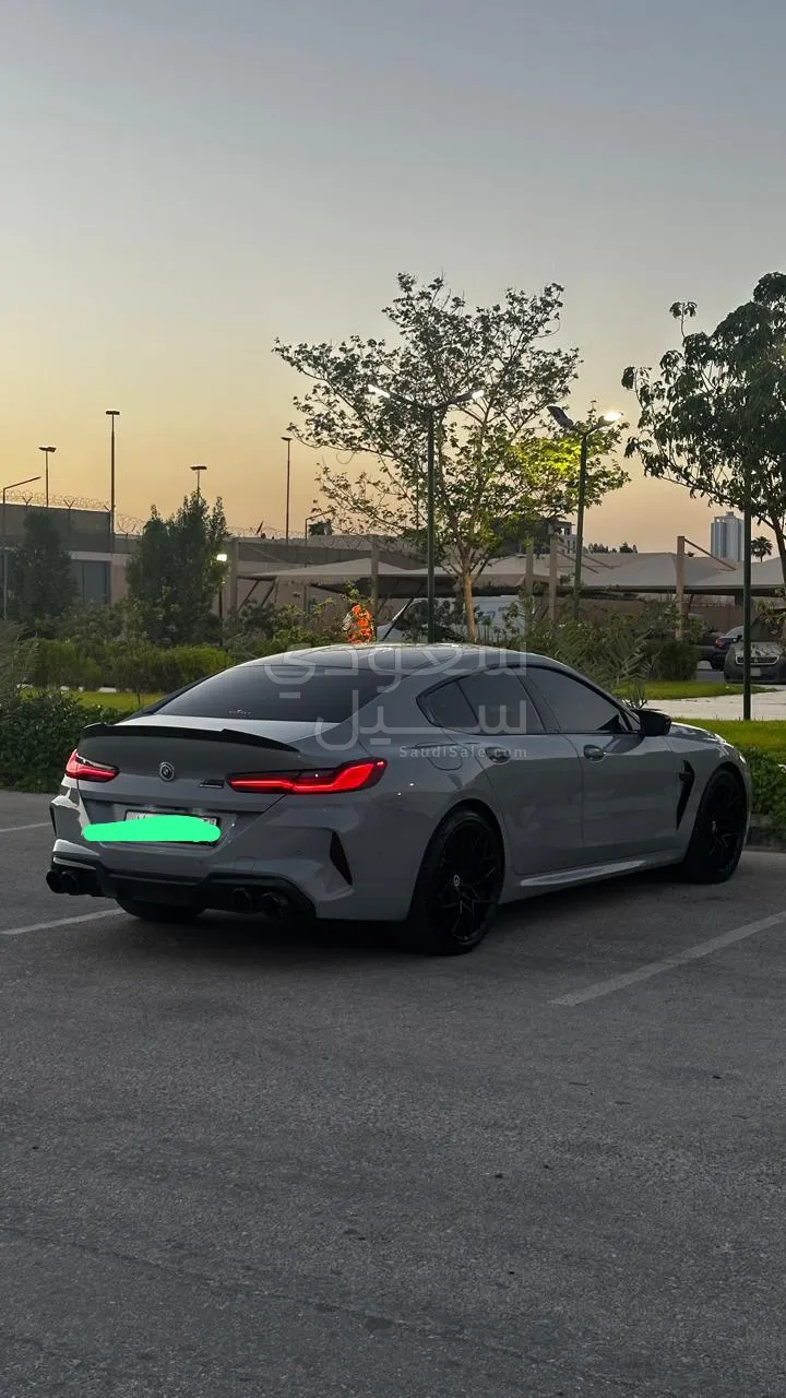 2023 بي ام دبليو الفئة ام إم 8 كومبيتيشن