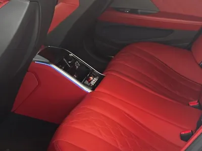 2023 بي ام دبليو الفئة ام إم 8 كومبيتيشن