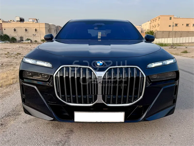 2023 بي ام دبليو الفئة السابعة 740أي