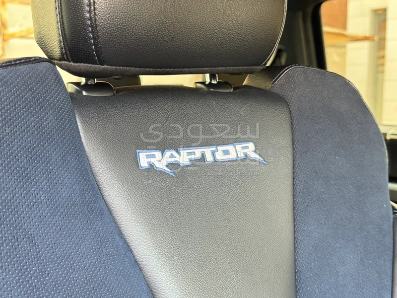 2020 فورد اف 150 رابتور