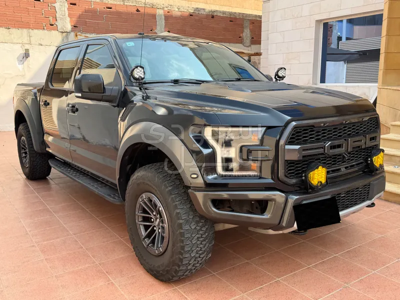 2020 فورد اف 150 رابتور