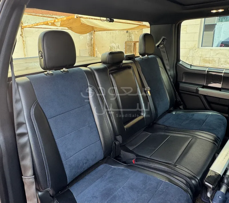 2020 فورد اف 150 رابتور