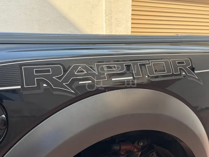 2020 فورد اف 150 رابتور