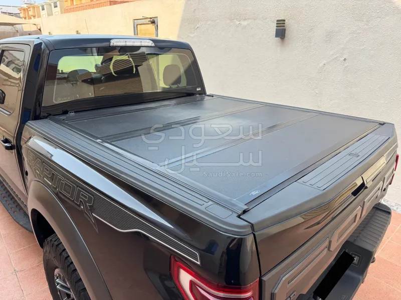 2020 فورد اف 150 رابتور