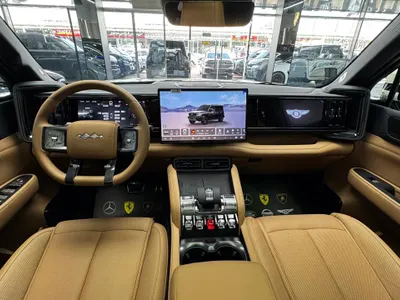 2025 بي واي دي ليوبارد 5